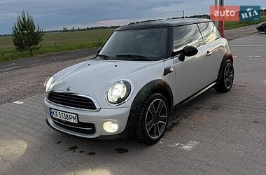 Хэтчбек MINI Cooper 2011 в Киеве