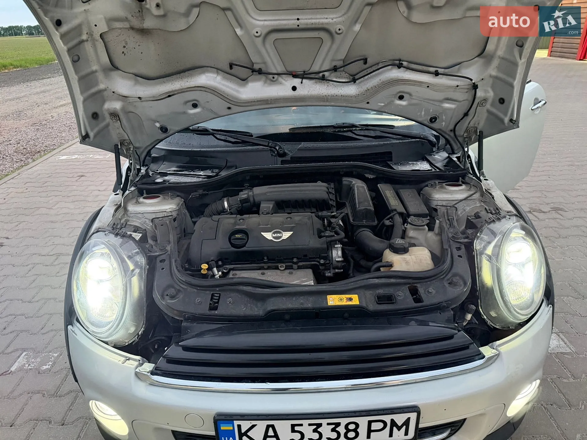 2011 MINI Cooper - мініатюра 32