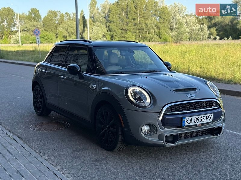 Хетчбек MINI Cooper 2016 в Києві