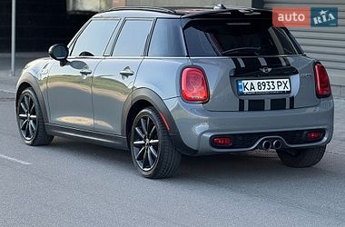 Хетчбек MINI Cooper 2016 в Києві