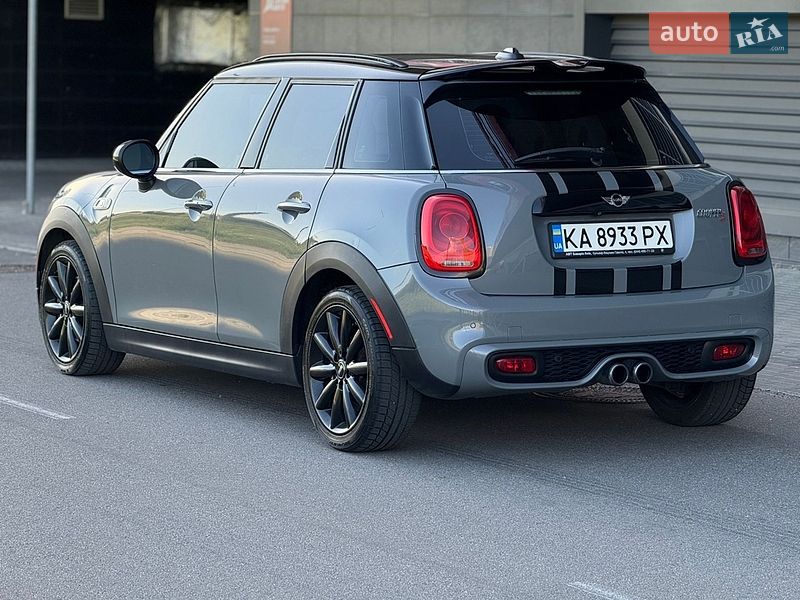 Хетчбек MINI Cooper 2016 в Києві