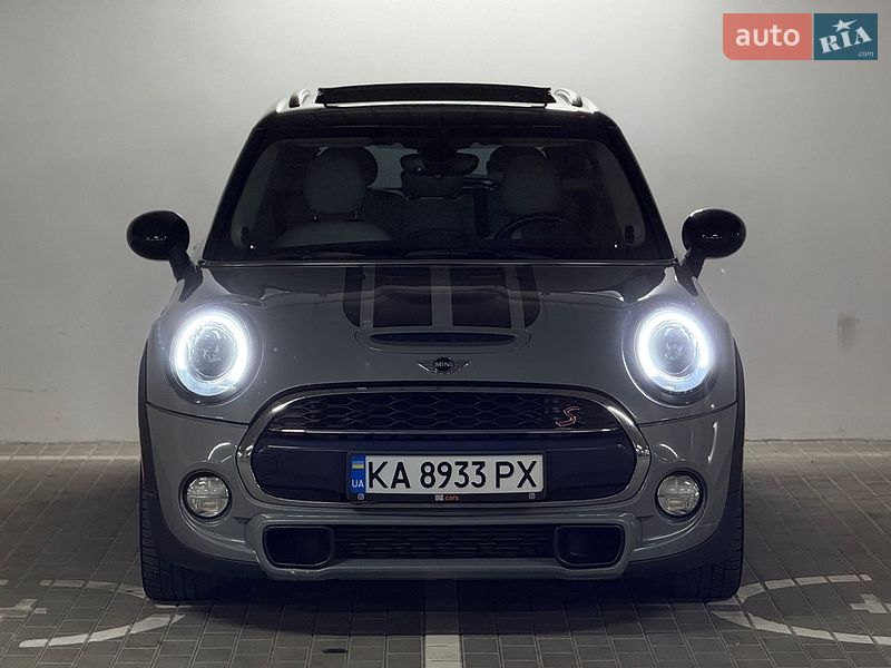 Хетчбек MINI Cooper 2016 в Києві