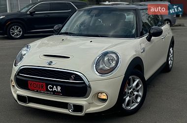 Хэтчбек MINI Cooper 2015 в Киеве фото Хэтчбек MINI Cooper 2015 в Киеве