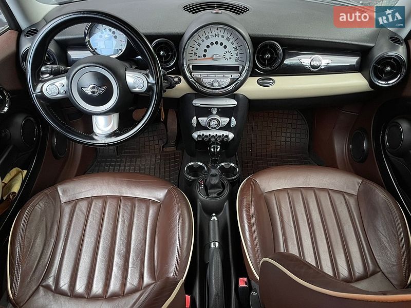 Хетчбек MINI Cooper 2009 в Києві