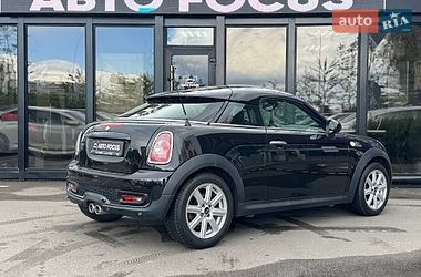 Хэтчбек MINI Cooper 2011 в Киеве