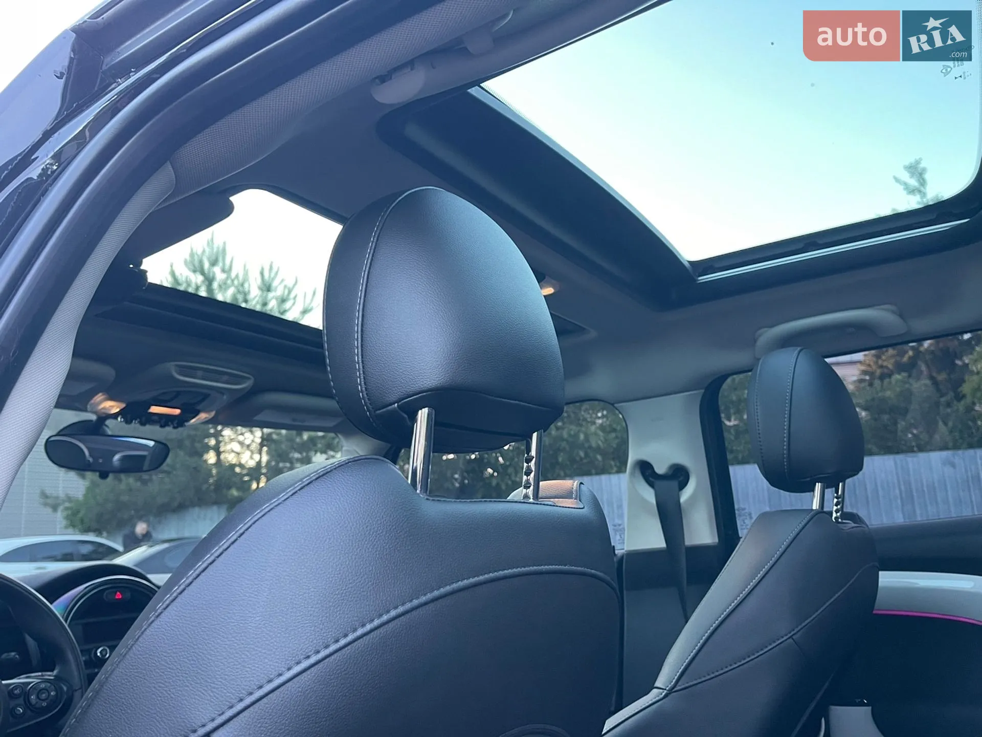 2015 MINI Cooper - мініатюра 18