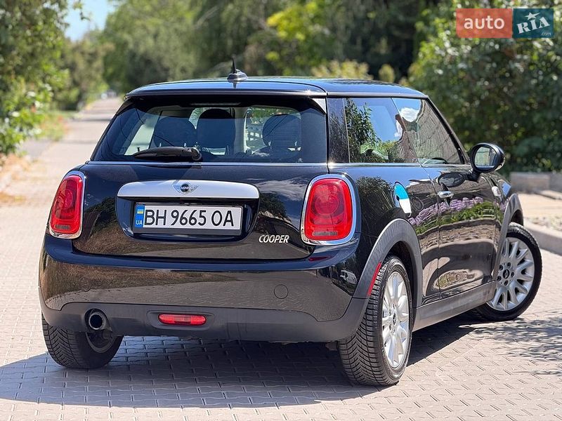 Хетчбек MINI Cooper 2015 в Одесі