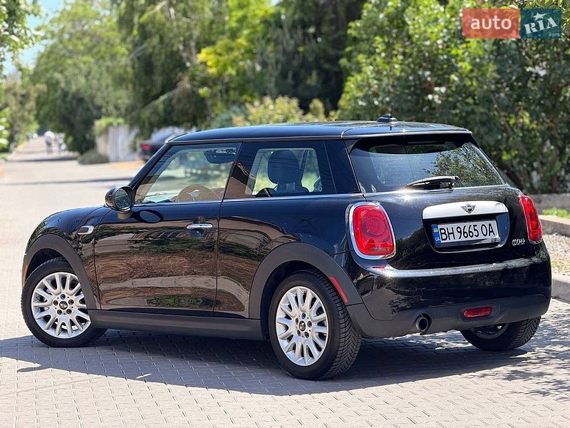 Хетчбек MINI Cooper 2015 в Одесі
