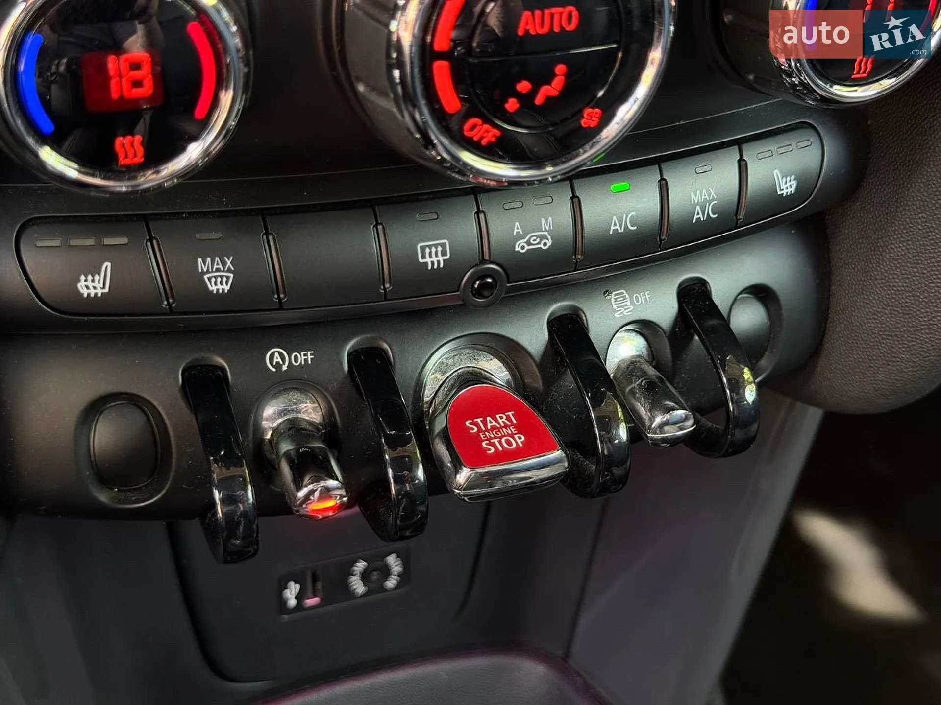 2015 MINI Cooper - мініатюра 21