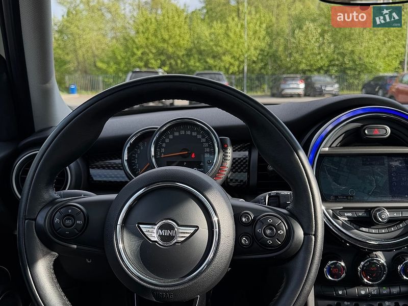 Хетчбек MINI Cooper 2015 в Києві