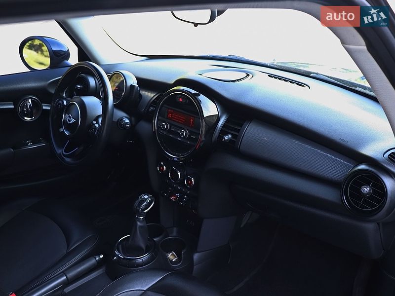Хетчбек MINI Cooper 2015 в Кременчуці