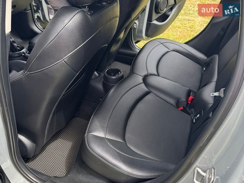 Хэтчбек MINI Cooper 2016 в Броварах
