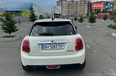 Хетчбек MINI Cooper 2015 в Одесі