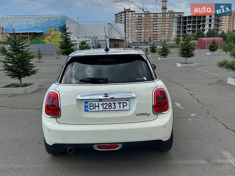 Хетчбек MINI Cooper 2015 в Одесі