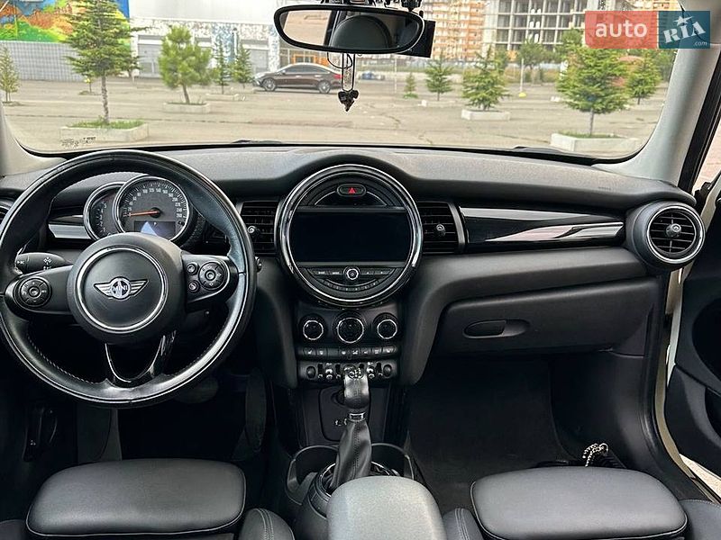 Хетчбек MINI Cooper 2015 в Одесі