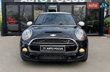 Хэтчбек MINI Cooper 2015 в Киеве