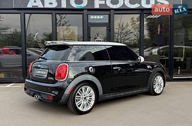 Хэтчбек MINI Cooper 2015 в Киеве