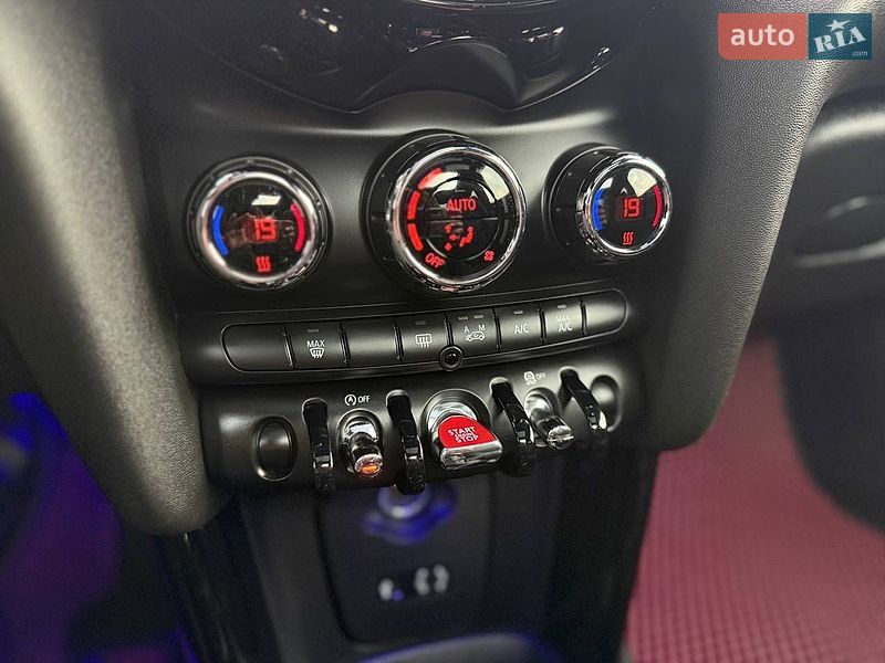 Хэтчбек MINI Cooper 2015 в Киеве