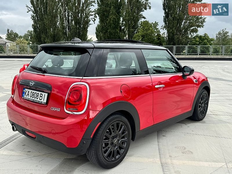 Хетчбек MINI Cooper 2018 в Києві