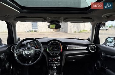 Хетчбек MINI Cooper 2015 в Києві