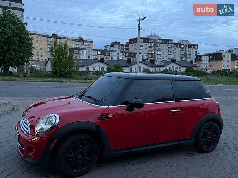 Хэтчбек MINI Cooper 2011 в Хмельницком