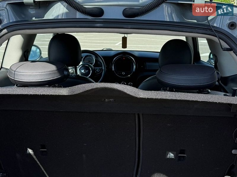 Хетчбек MINI Cooper 2017 в Києві