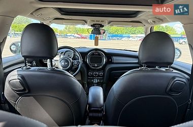 Хетчбек MINI Cooper 2017 в Києві