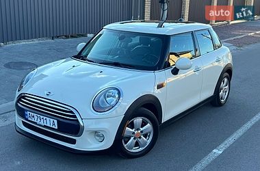 Хэтчбек MINI Cooper 2014 в Житомире