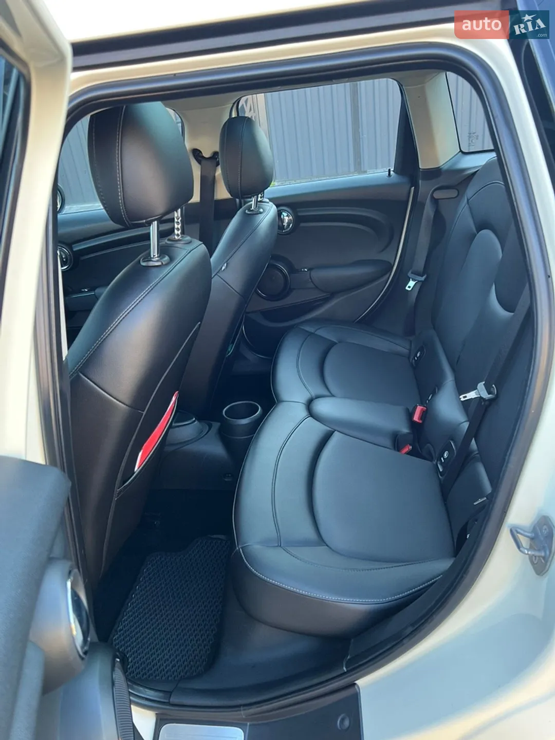 2014 MINI Cooper - мініатюра 30
