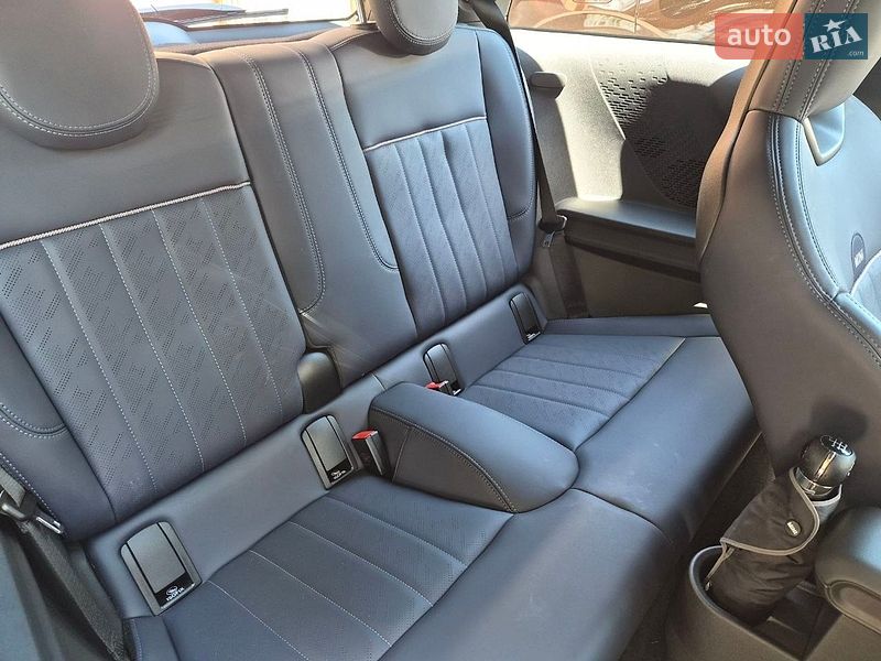 Хэтчбек MINI Cooper 2024 в Киеве