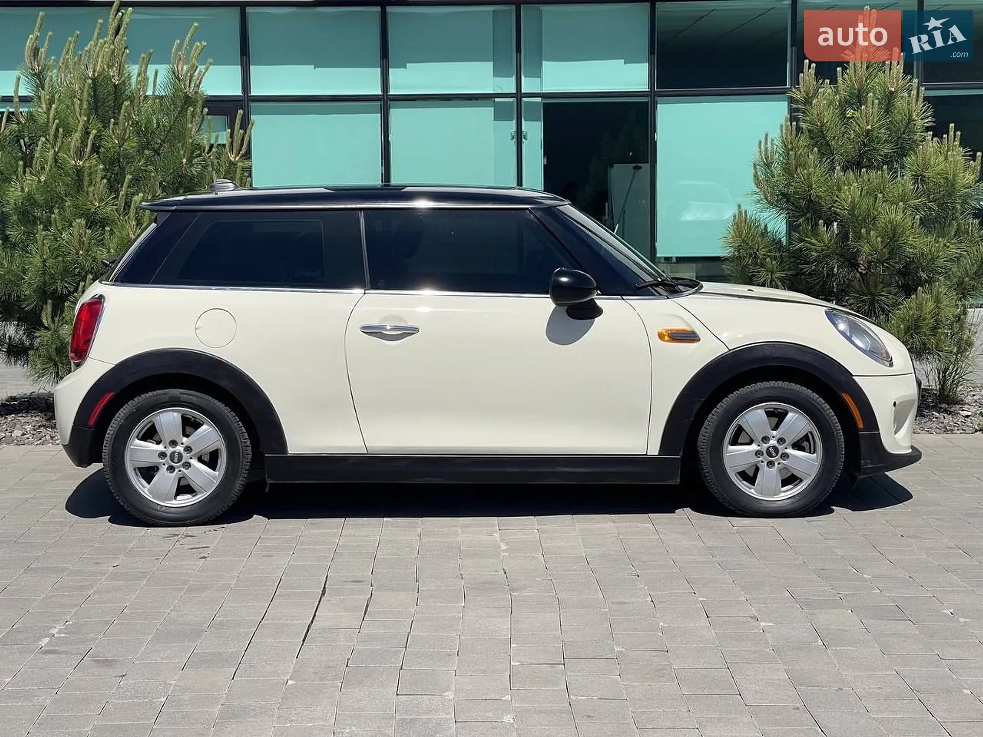 2014 MINI Cooper - мініатюра 3