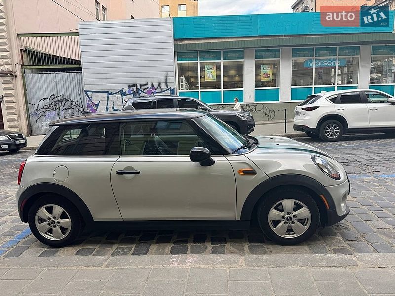 Хетчбек MINI Cooper 2016 в Городку
