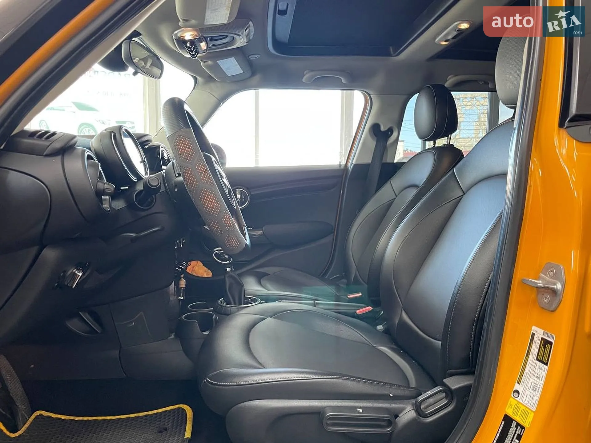 2015 MINI Cooper - мініатюра 20