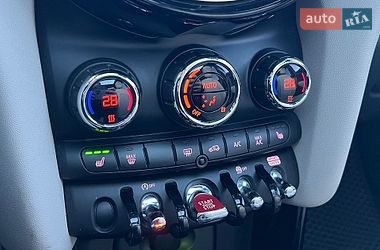 Хэтчбек MINI Cooper 2018 в Киеве фото 40 Хэтчбек MINI Cooper 2018 в Киеве