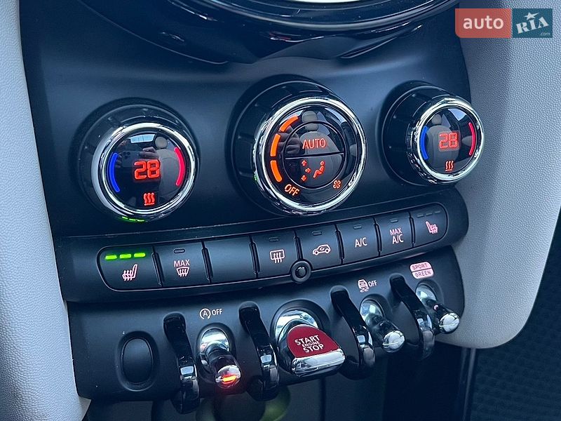 Хэтчбек MINI Cooper 2018 в Киеве фото 40 Хэтчбек MINI Cooper 2018 в Киеве