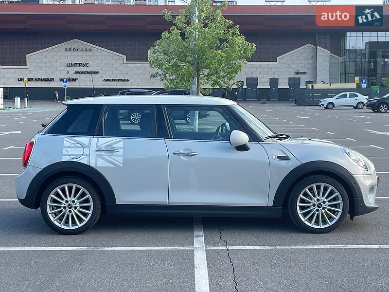 Хетчбек MINI Cooper 2018 в Києві