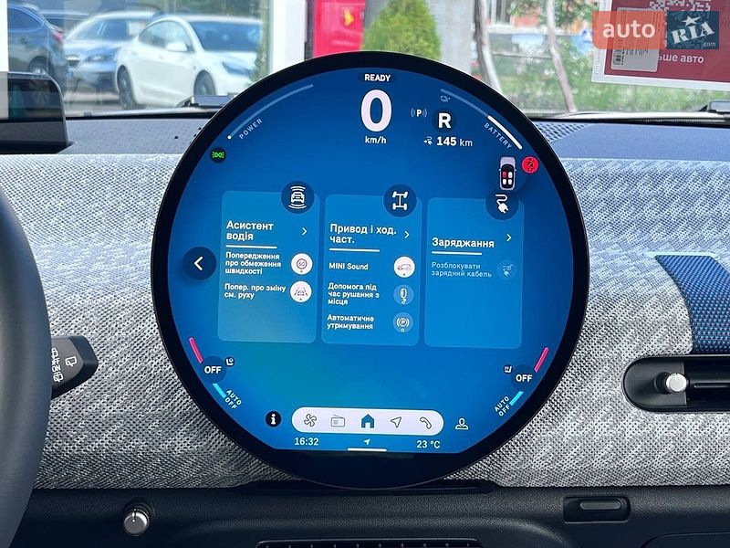 Хэтчбек MINI Cooper 2024 в Львове