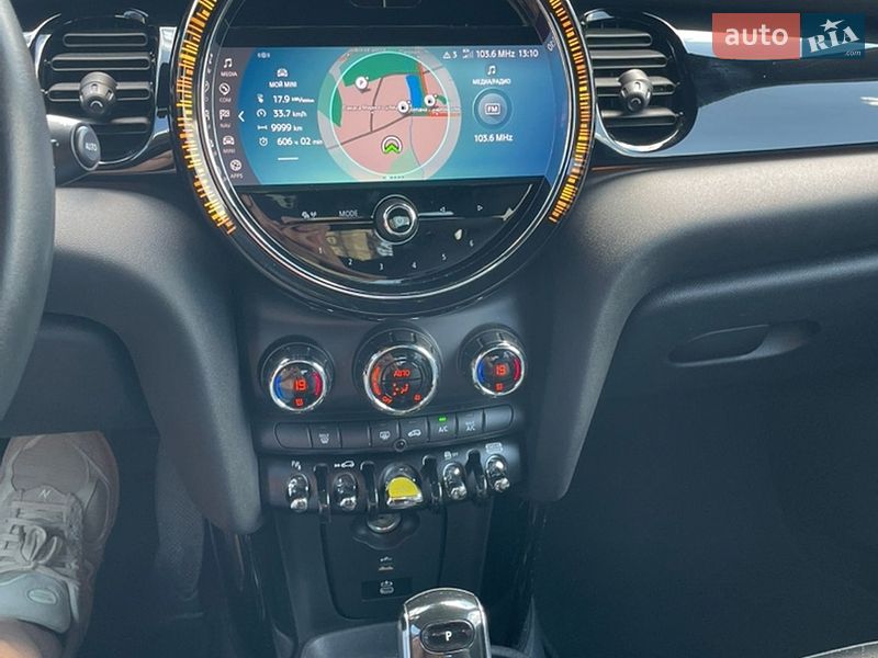 Хэтчбек MINI Cooper 2022 в Хмельницком