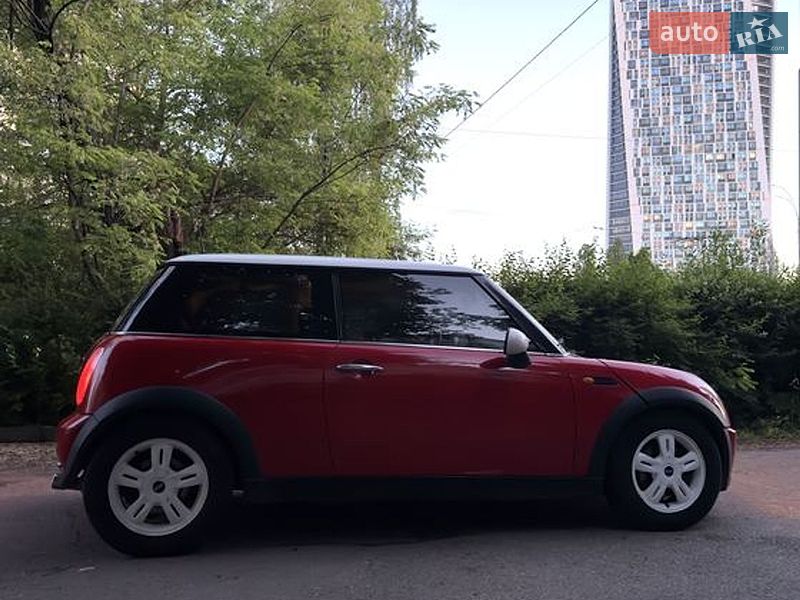 MINI Cooper 2005