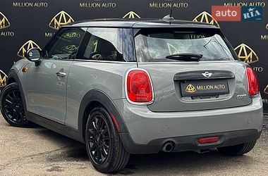 Хетчбек MINI Cooper 2017 в Києві