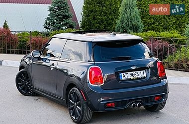 Хетчбек MINI Cooper 2018 в Пісочині