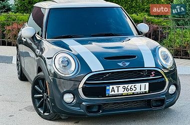 Хетчбек MINI Cooper 2018 в Пісочині