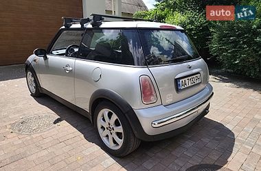 Хэтчбек MINI Cooper 2002 в Киеве