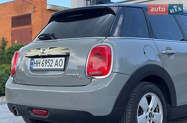 Хэтчбек MINI Cooper 2015 в Одессе