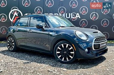 Хэтчбек MINI Cooper 2017 в Киеве