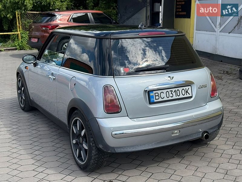 Хетчбек MINI Cooper 2003 в Львові