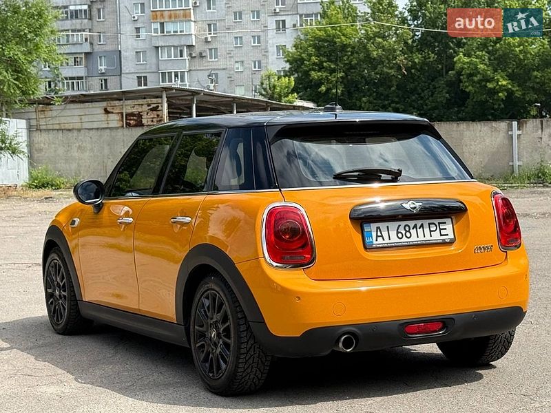 Хетчбек MINI Cooper 2016 в Дніпрі