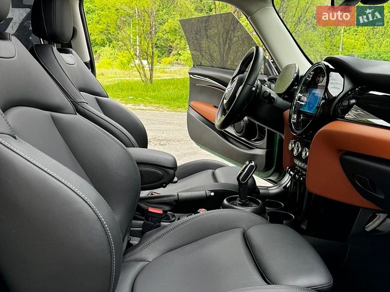 Хэтчбек MINI Cooper 2022 в Киеве фото 17 Хэтчбек MINI Cooper 2022 в Киеве