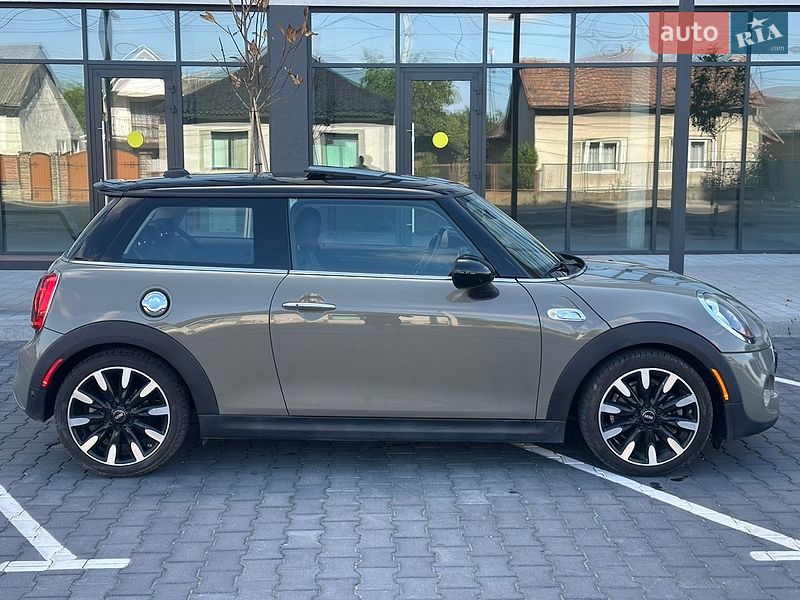 Хэтчбек MINI Cooper 2018 в Виноградове