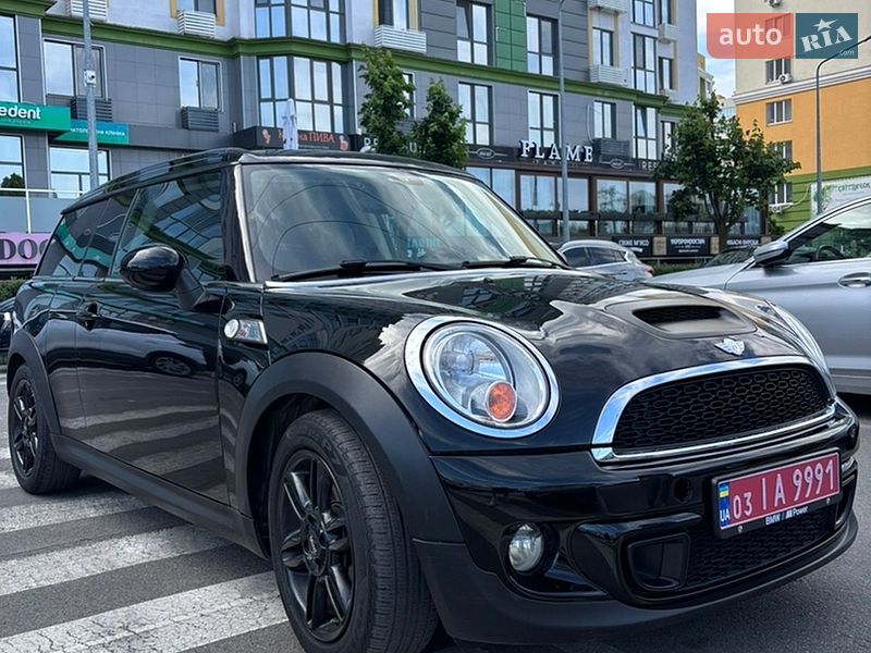 Хэтчбек MINI Cooper 2014 в Киеве фото Хэтчбек MINI Cooper 2014 в Киеве